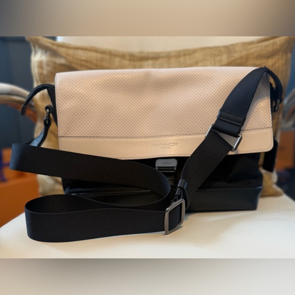 Coach Bike Messenger Bag - Picture 6 of 9